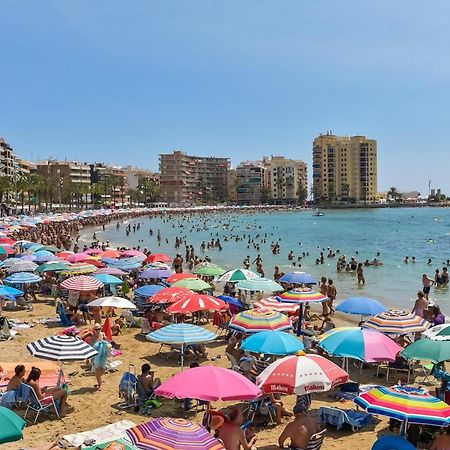 Schoene Wohnung Mit Pool , Wi-Fi Und Privat Garage Торевьиа Экстерьер фото